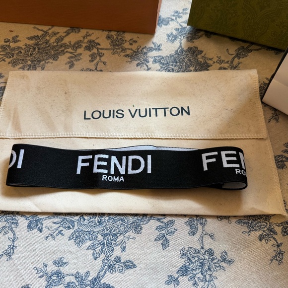 Fashion Monochrome Logo Headband